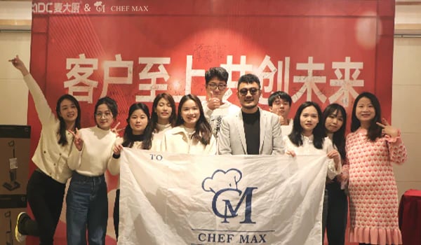 Chefmax Born